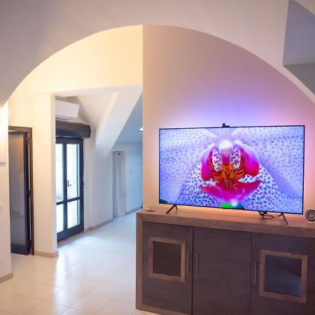 Comfy Penthouse Apartment Milan Exterior photo